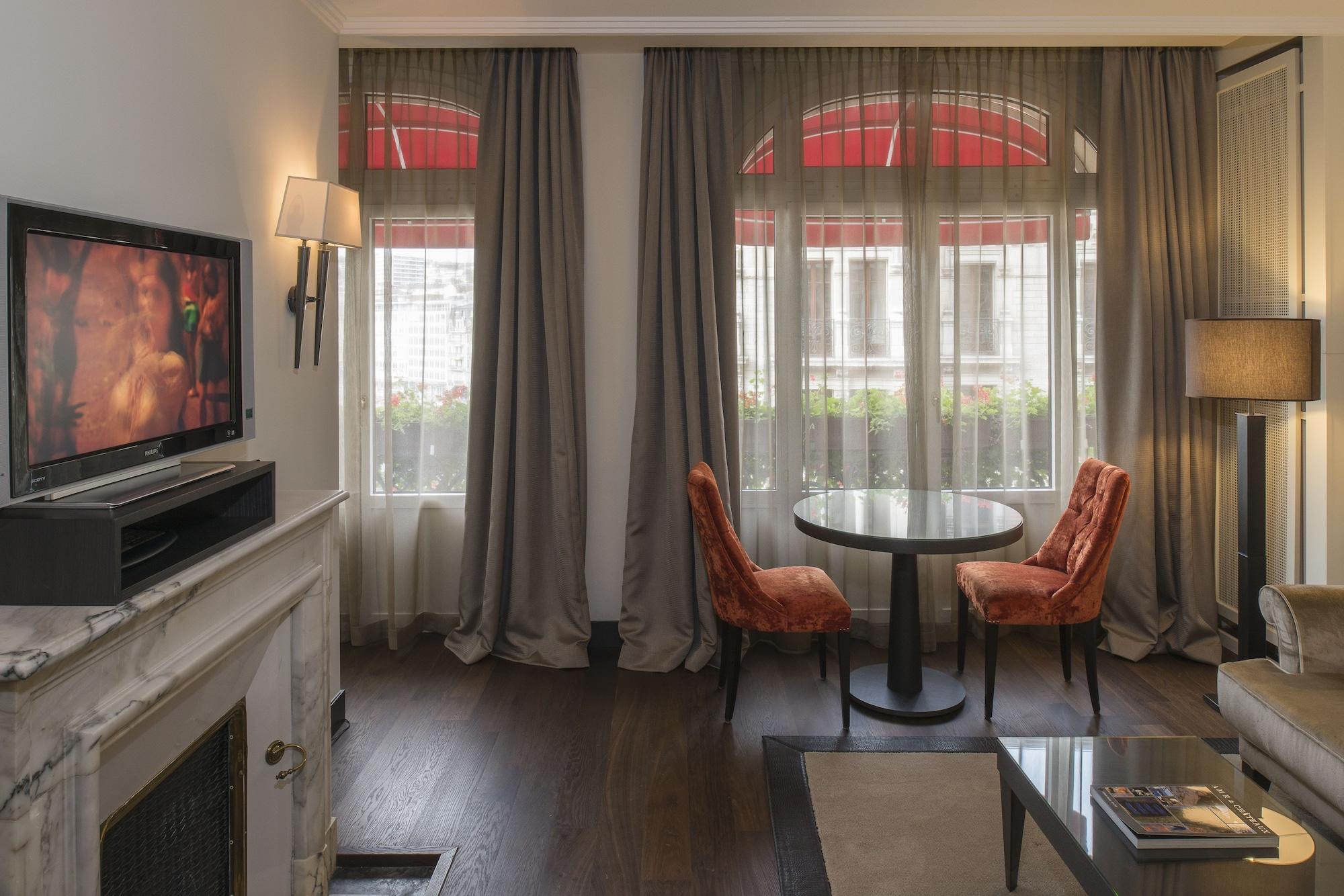 Lausanne Palace מראה חיצוני תמונה A suite at the hotel