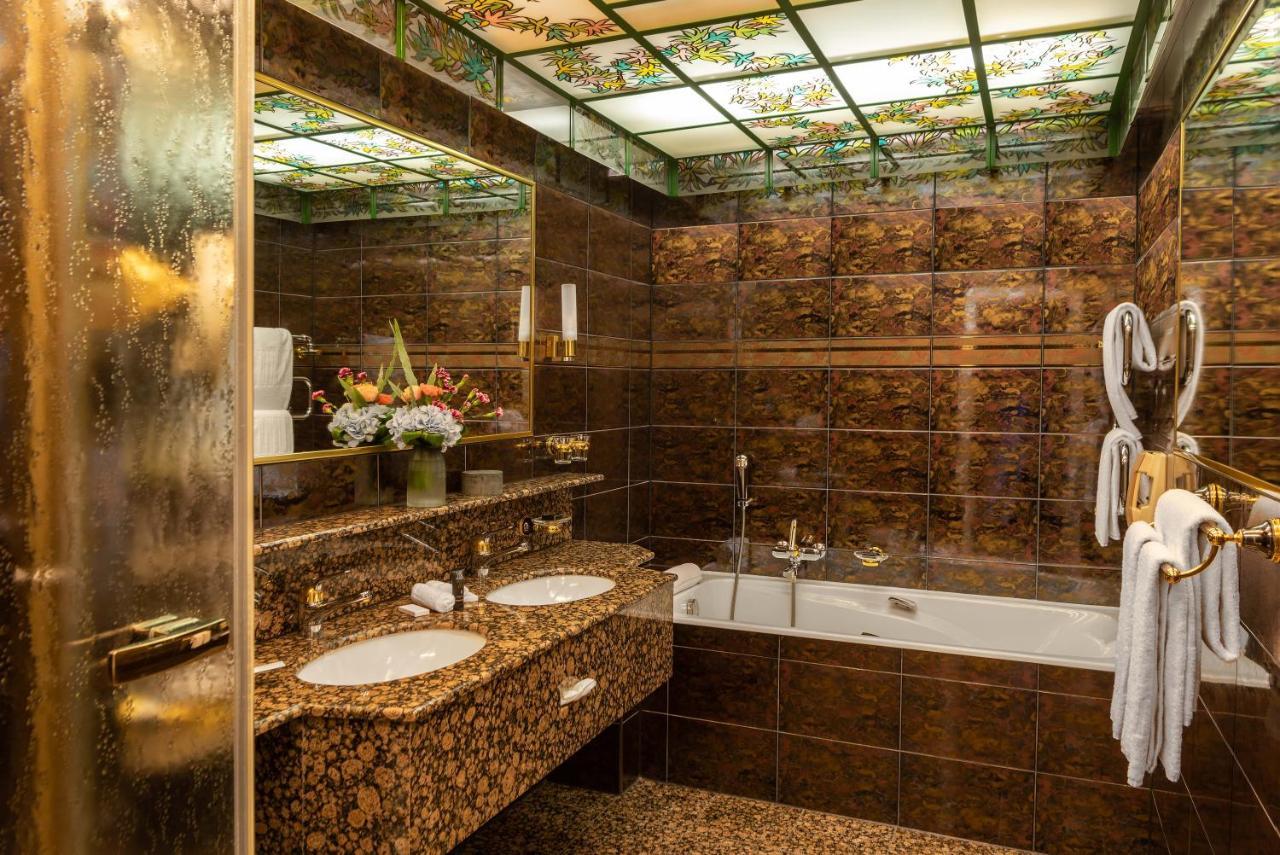 Lausanne Palace מראה חיצוני תמונה Bathroom