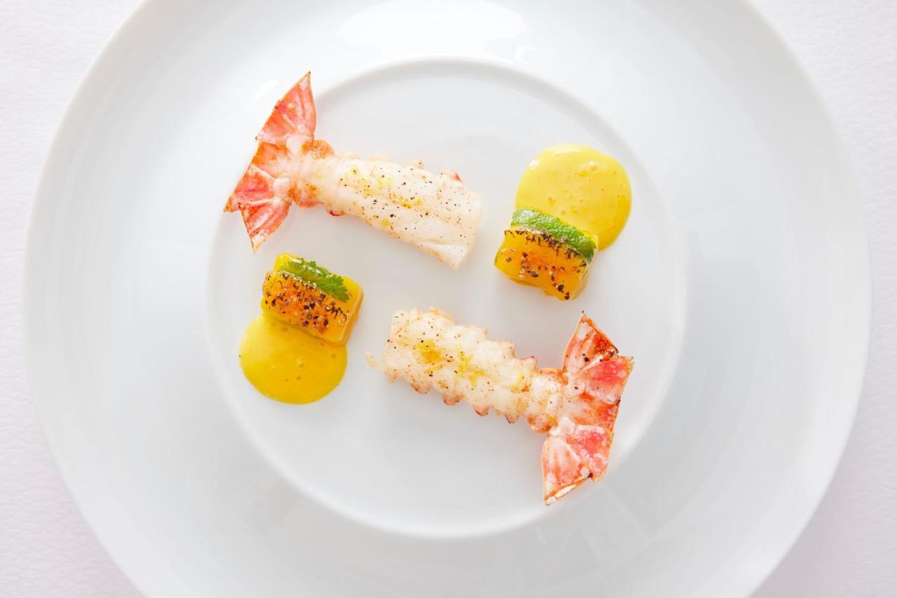 Lausanne Palace מראה חיצוני תמונה A prawn dish at the restaurant