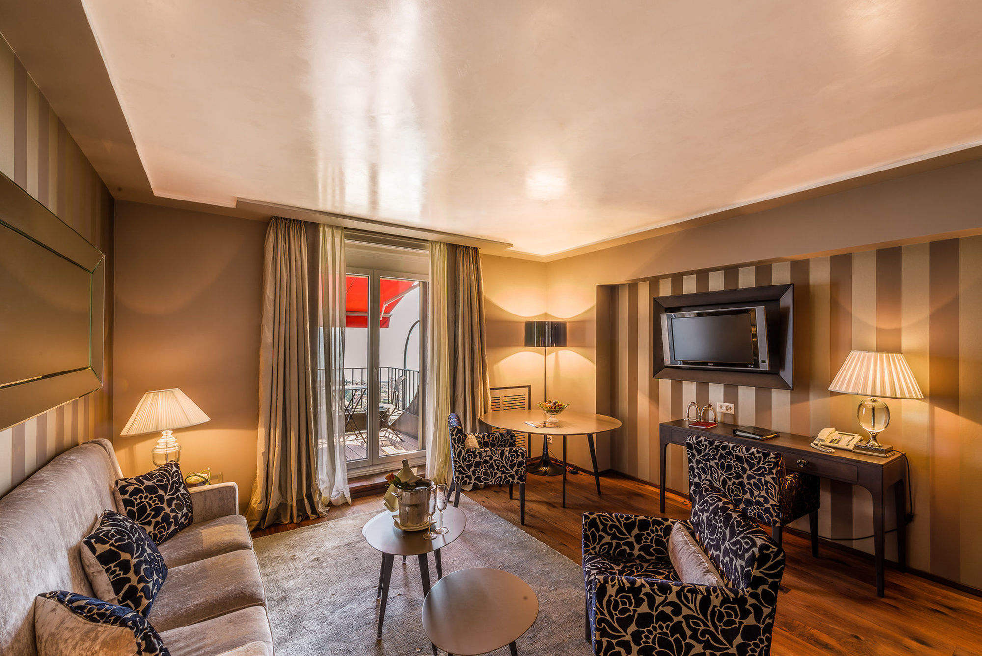 Lausanne Palace מראה חיצוני תמונה Suite
